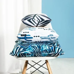 Kissen "The Christmas Tree" In Grün & Weiß -Diamond Dotz Verkäufe juniqe kissen the christmas tree in grun and weiss 2